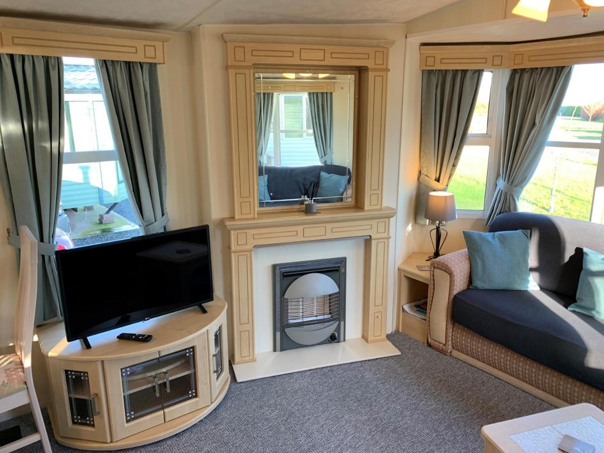 Lovely Static Holiday Caravan Near Whithorn Bagian luar foto