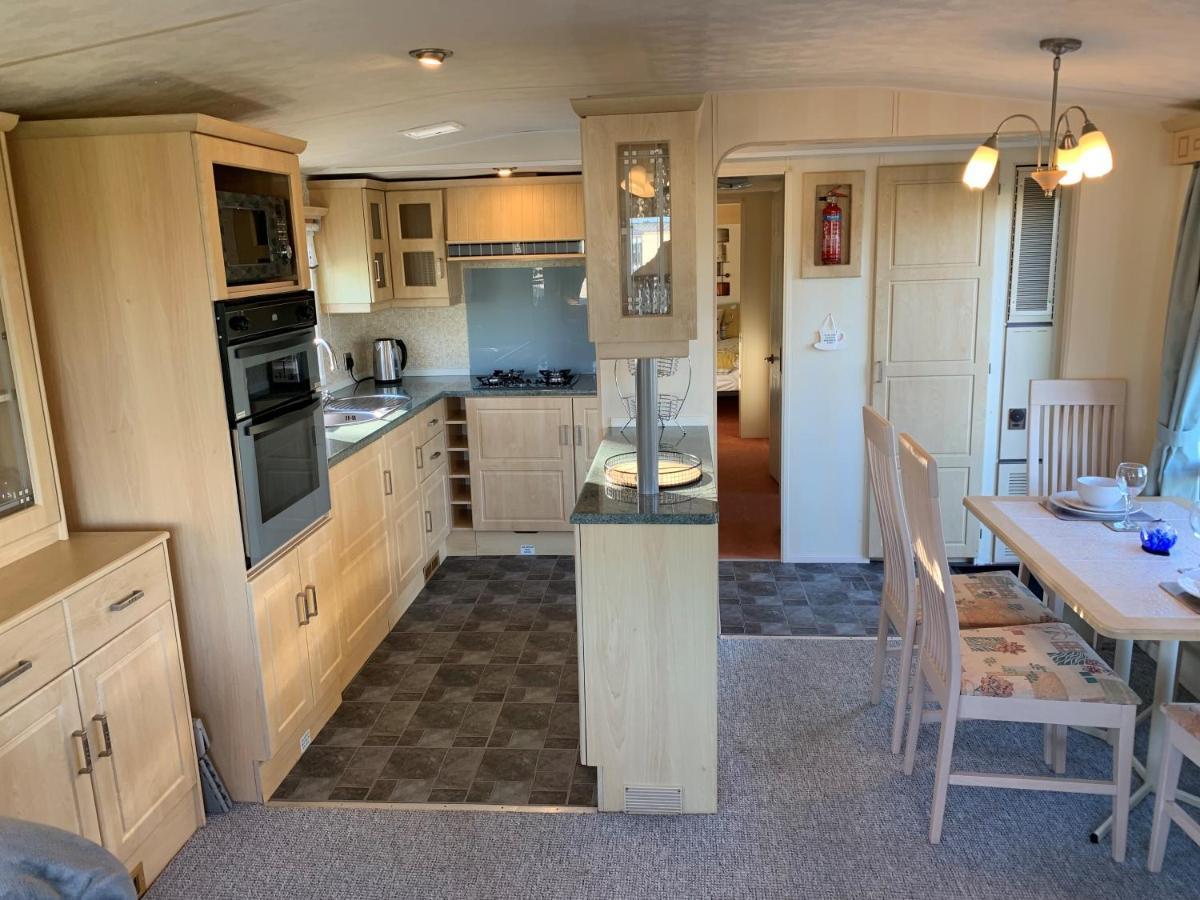 Lovely Static Holiday Caravan Near Whithorn Bagian luar foto