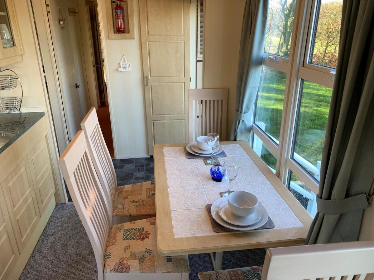 Lovely Static Holiday Caravan Near Whithorn Bagian luar foto