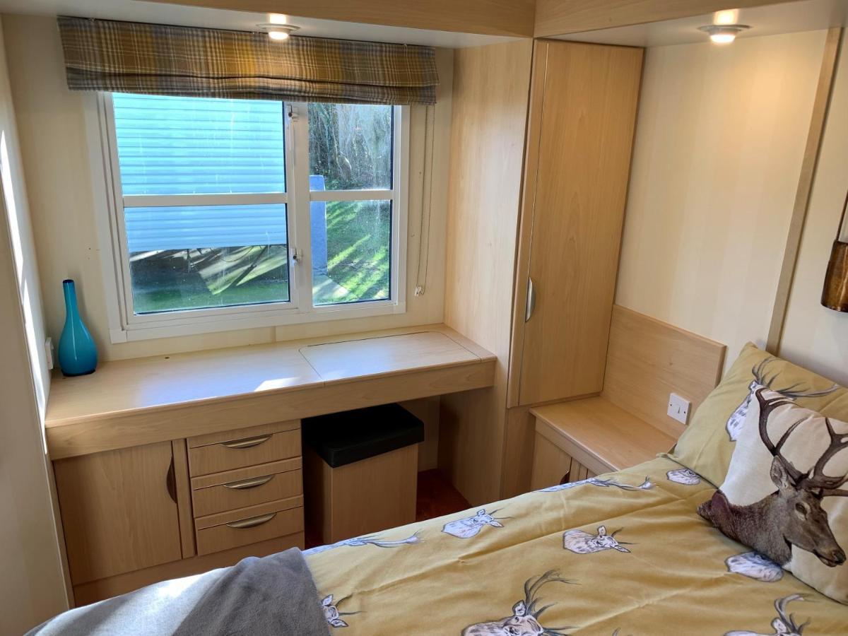 Lovely Static Holiday Caravan Near Whithorn Bagian luar foto