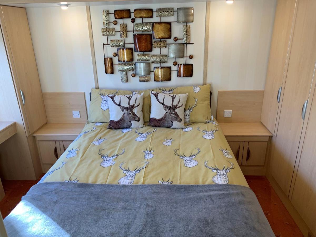 Lovely Static Holiday Caravan Near Whithorn Bagian luar foto