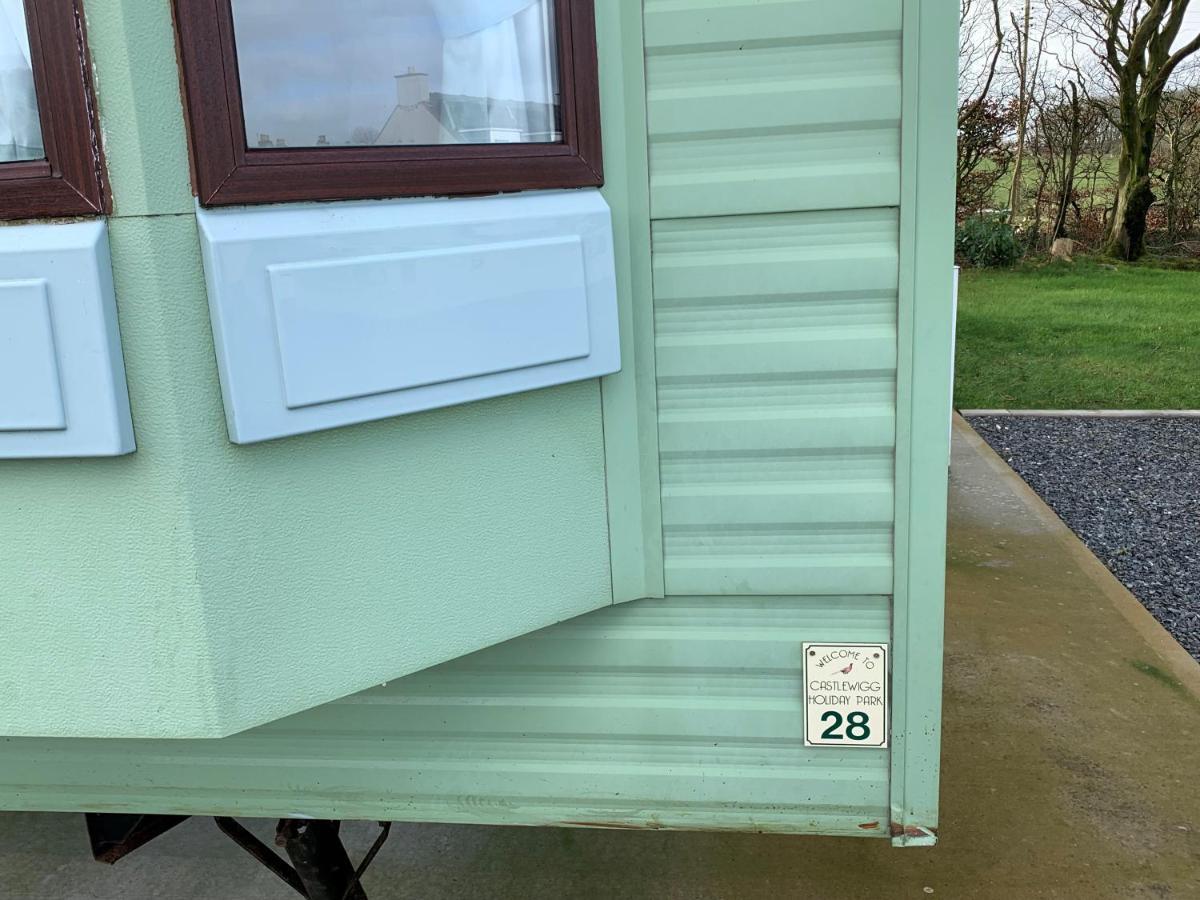 Lovely Static Holiday Caravan Near Whithorn Bagian luar foto